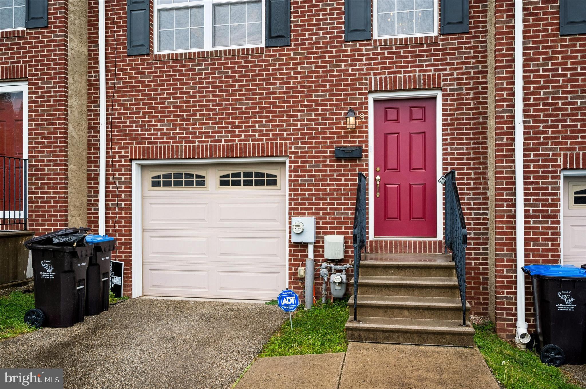 NORRISTOWN - Residential