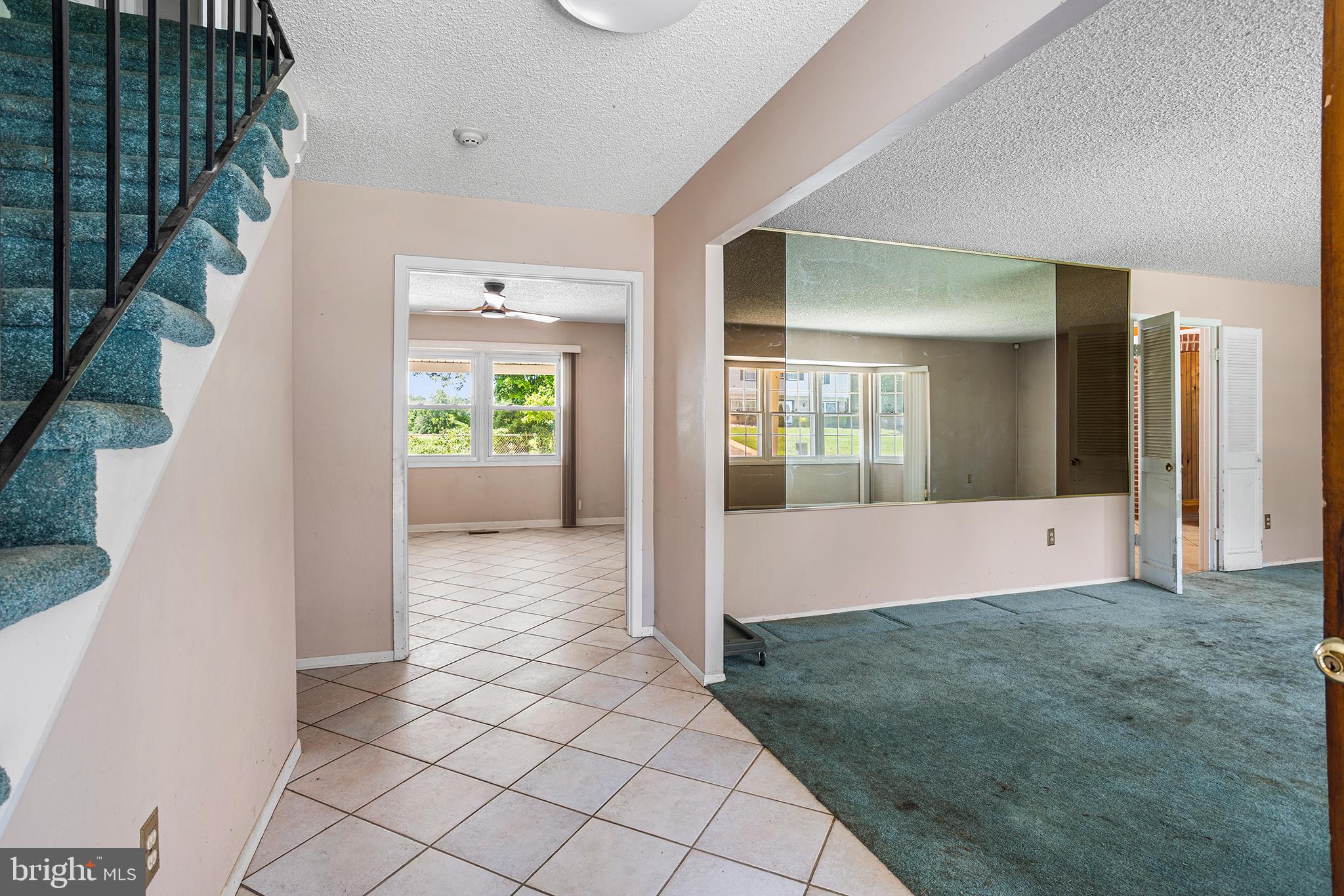 74 COUNTRY CLUB ROAD