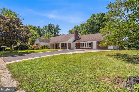Homes For Sale - 74 Country Club Road<br/> WILLINGBORO, NJ 08046
