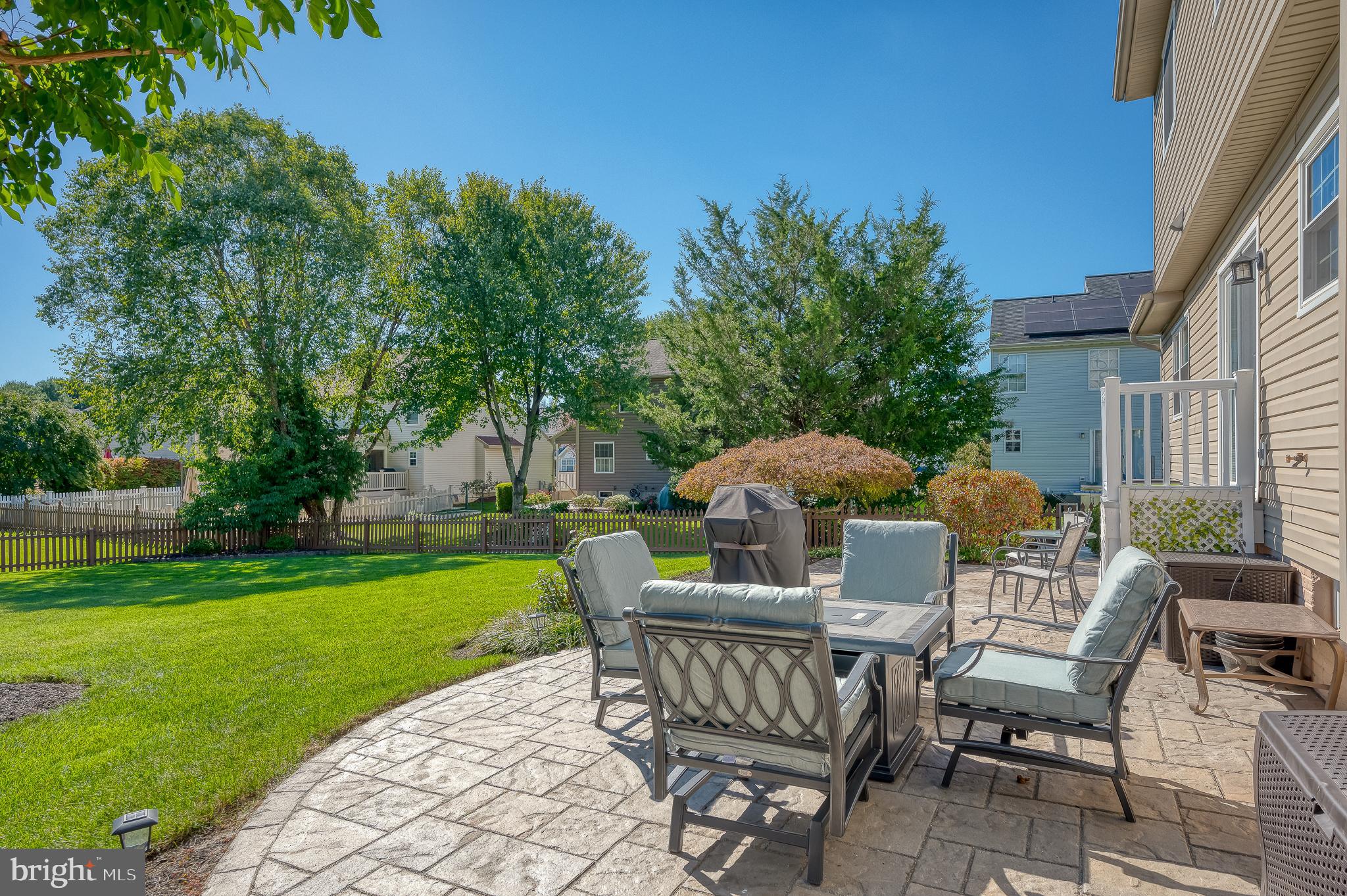 TUCHAHOE FARMS - Residential