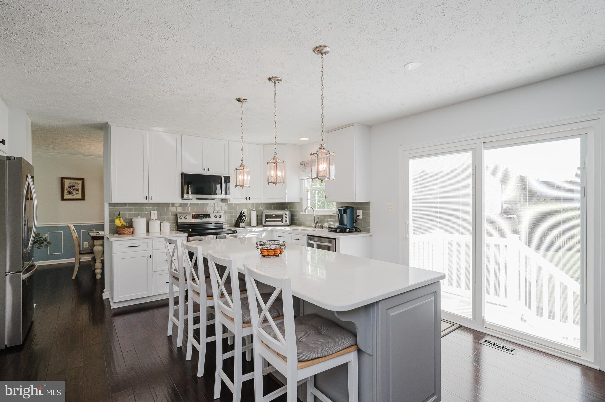 TUCHAHOE FARMS - Residential