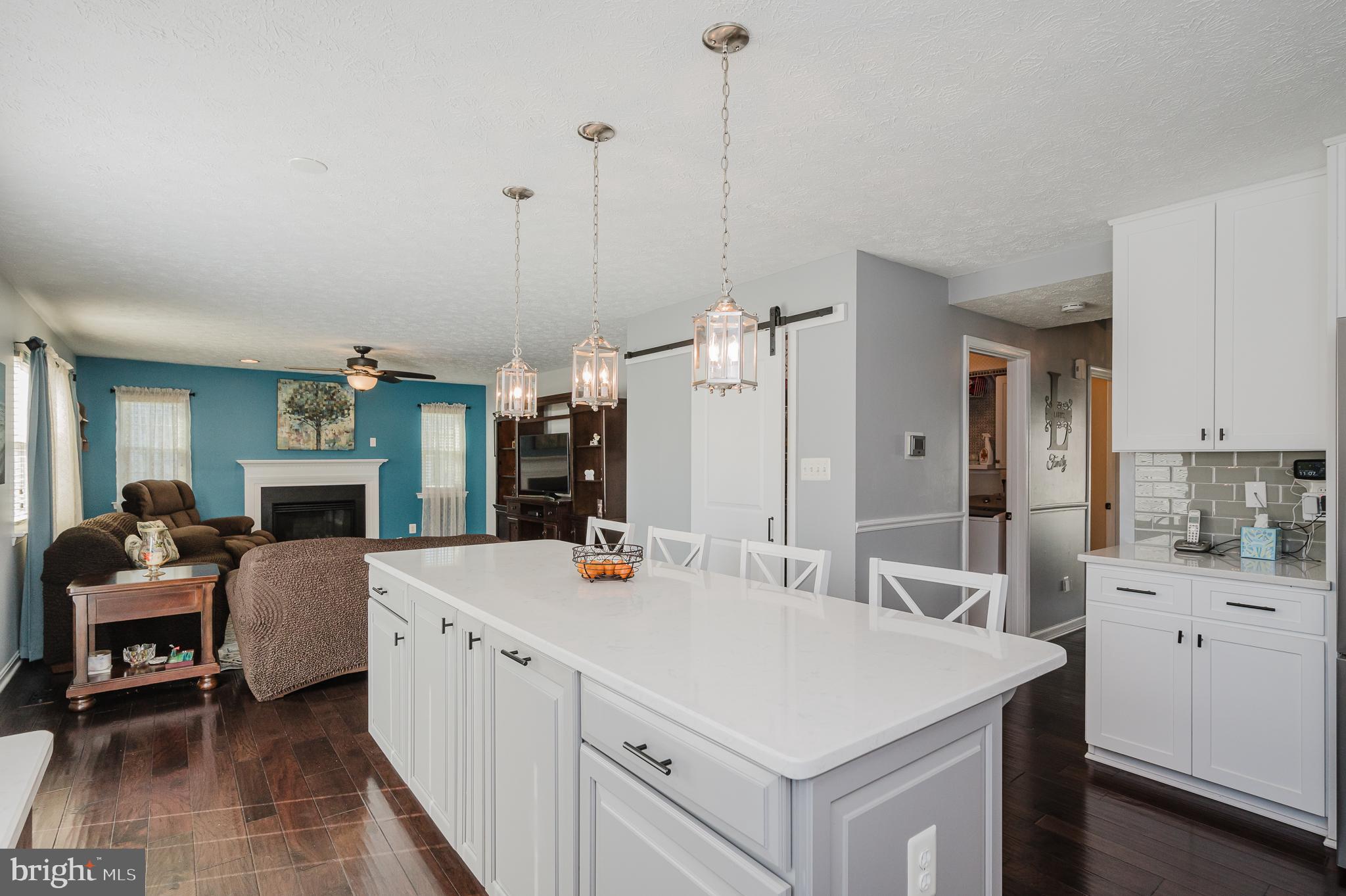 TUCHAHOE FARMS - Residential