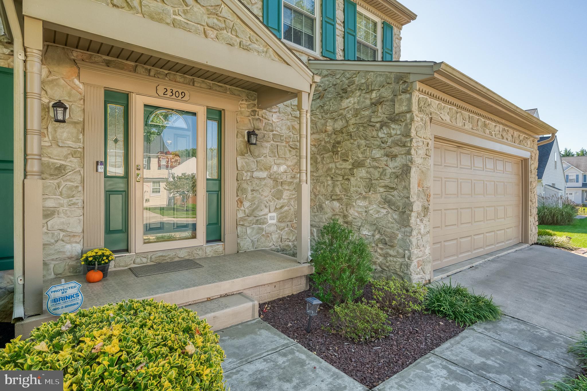 TUCHAHOE FARMS - Residential