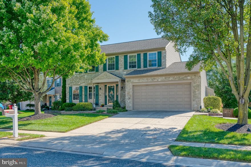 This one will certainly check all your boxes !!!! Picture Perfect & Nothing to do but MOVE IN !  The sellers have already updated the home for you .  3 Finished Levels with newly Renovated  Gourmet Kitchen w/Island & supersized Pantry, Family Great Room w/Gas Fireplace plus Dining & Living Room provide room for everyday living and entertaining.  Convenient main level laundry rm.  Primary Bedroom Suite with WIC, Vaulted Ceilings & Renovated Bath.  3 Additional spacious BR's and 2nd Renovated Bath await you also on the 2nd level.  Finished lower level offers Huge Rec Room for movies, gaming and more plus additional  private "play/office/hobby/or fitness room).   And you will absolutely love the outdoor living space with paver and stamped concrete patios and beautifully landscaped fence yard .  Recent updates include Roof, Windows, Baths, Flooring & more !  Convenient to restaurants and shopping, trails, golf and more !