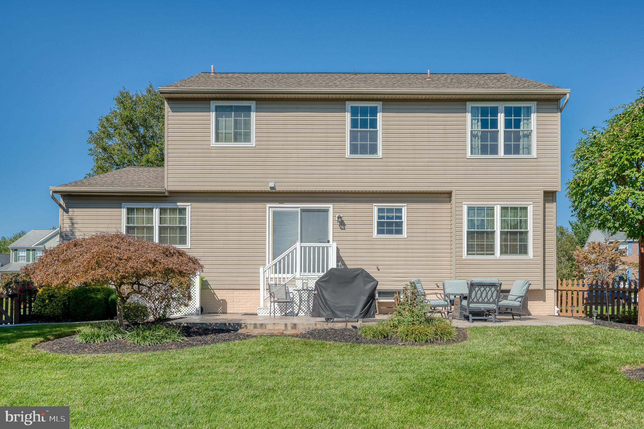 TUCHAHOE FARMS - Residential