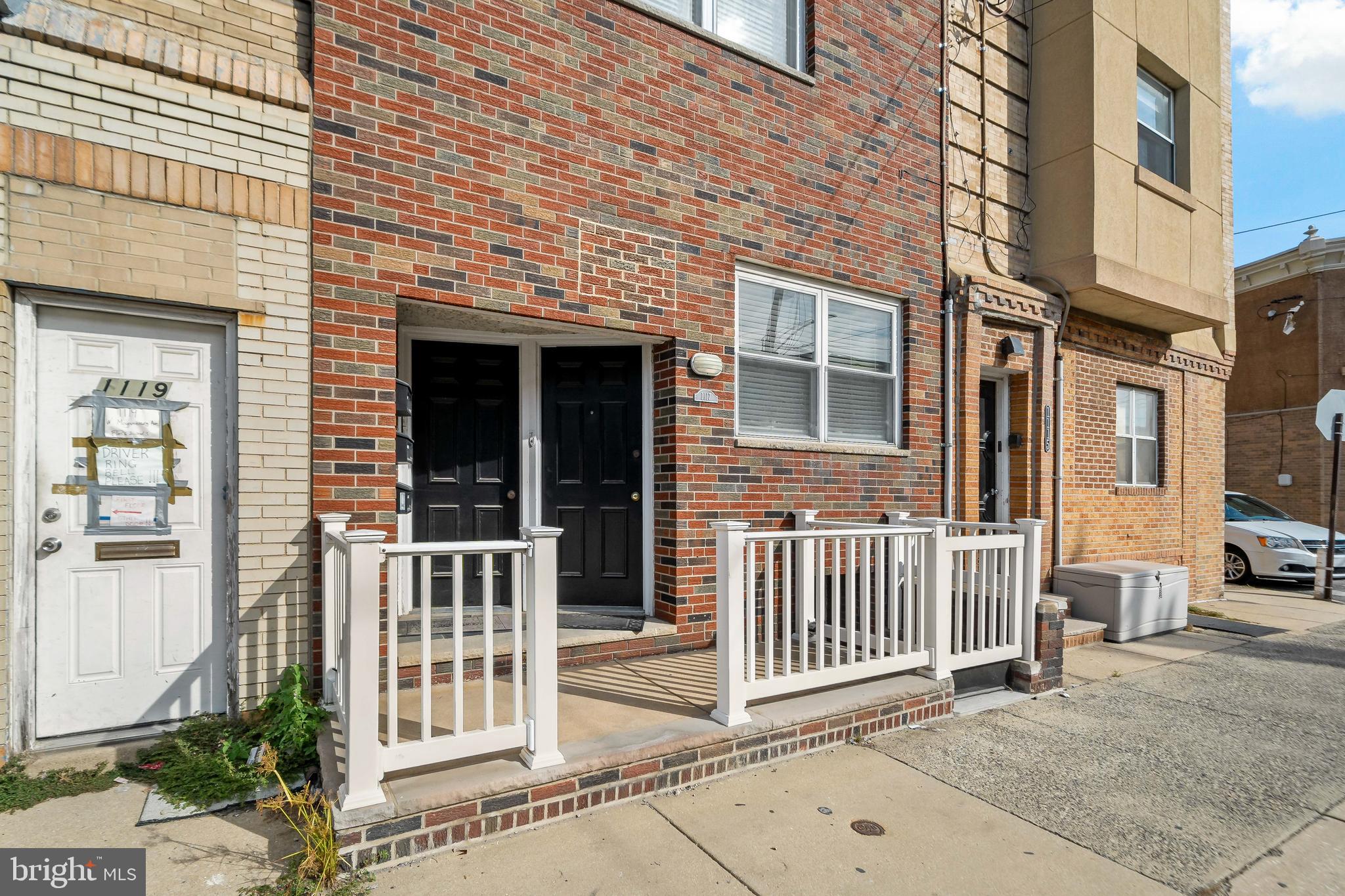 LOWER MOYAMENSING - Residential Lease