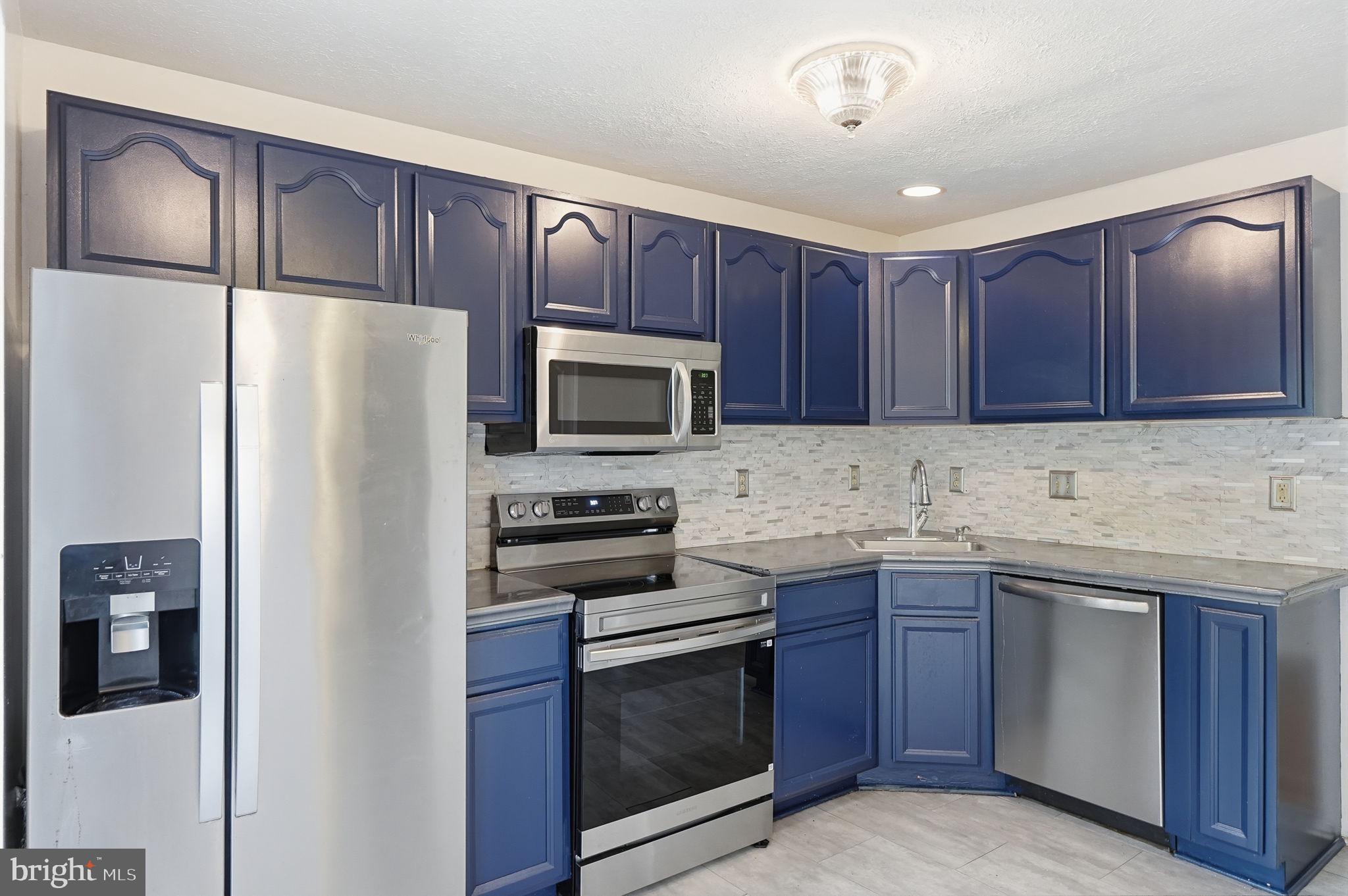 PENNSYLVANIA PLACE - Residential