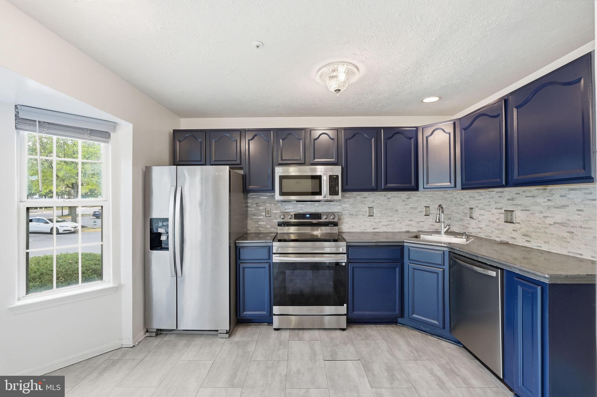 PENNSYLVANIA PLACE - Residential