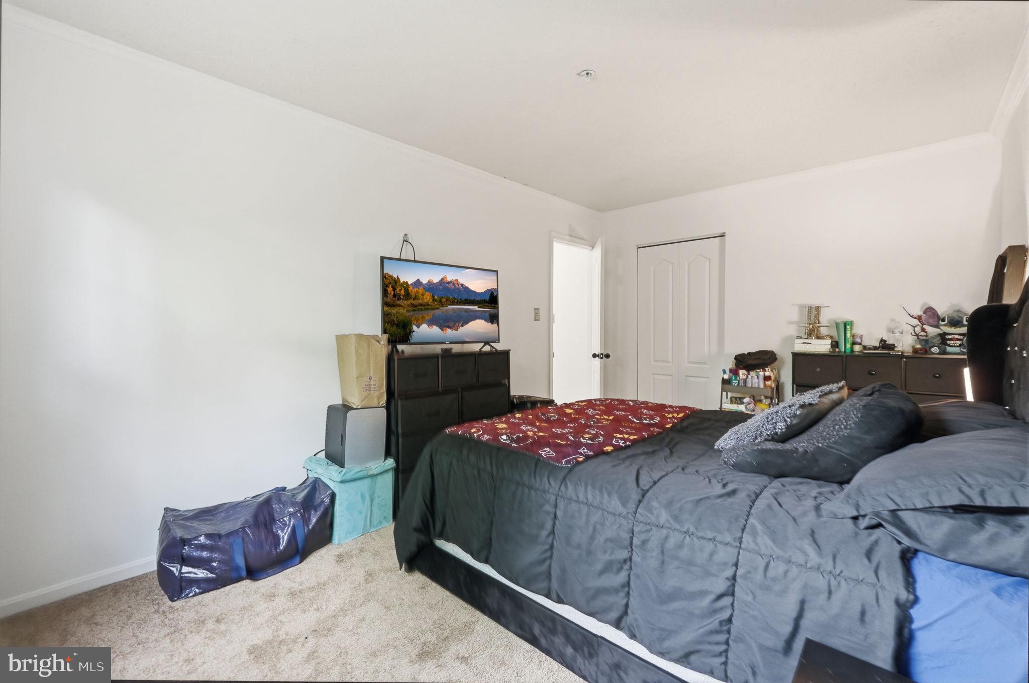 PENNSYLVANIA PLACE - Residential