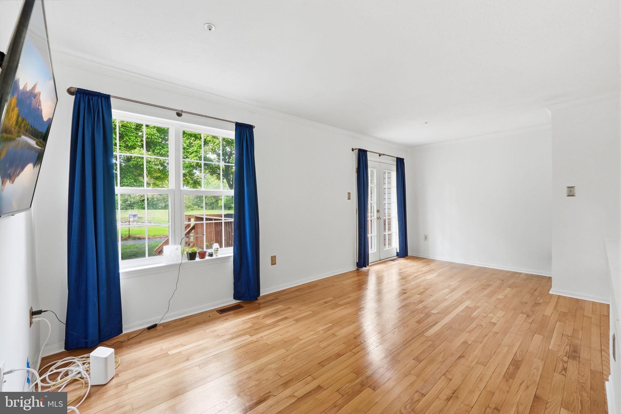 PENNSYLVANIA PLACE - Residential