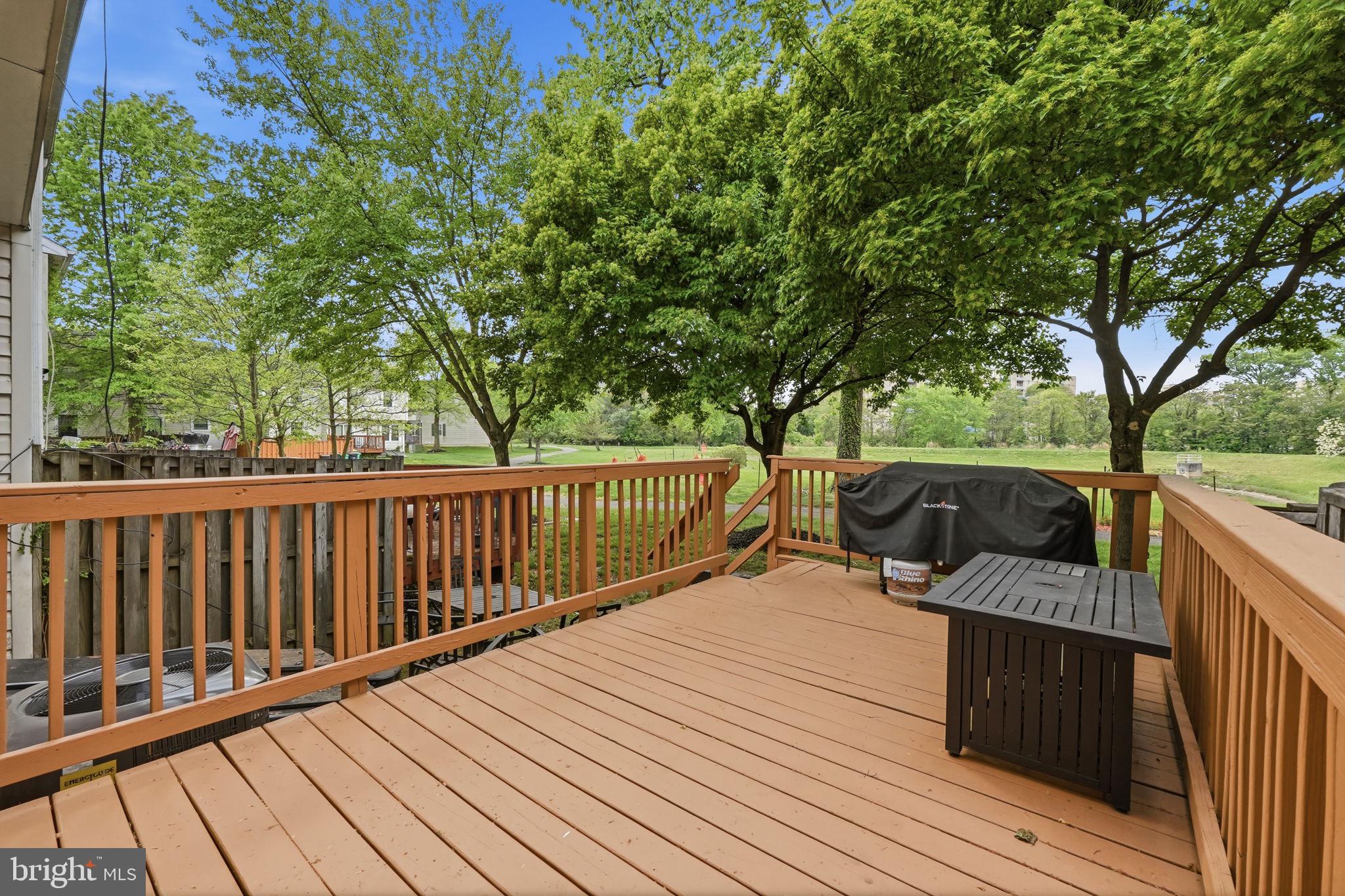 PENNSYLVANIA PLACE - Residential