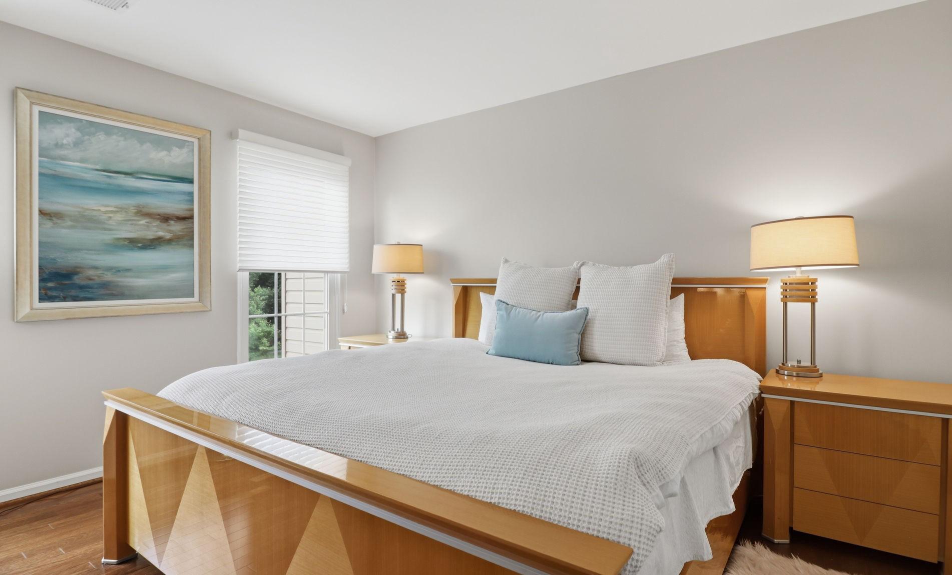 HALLOWELL - Residential