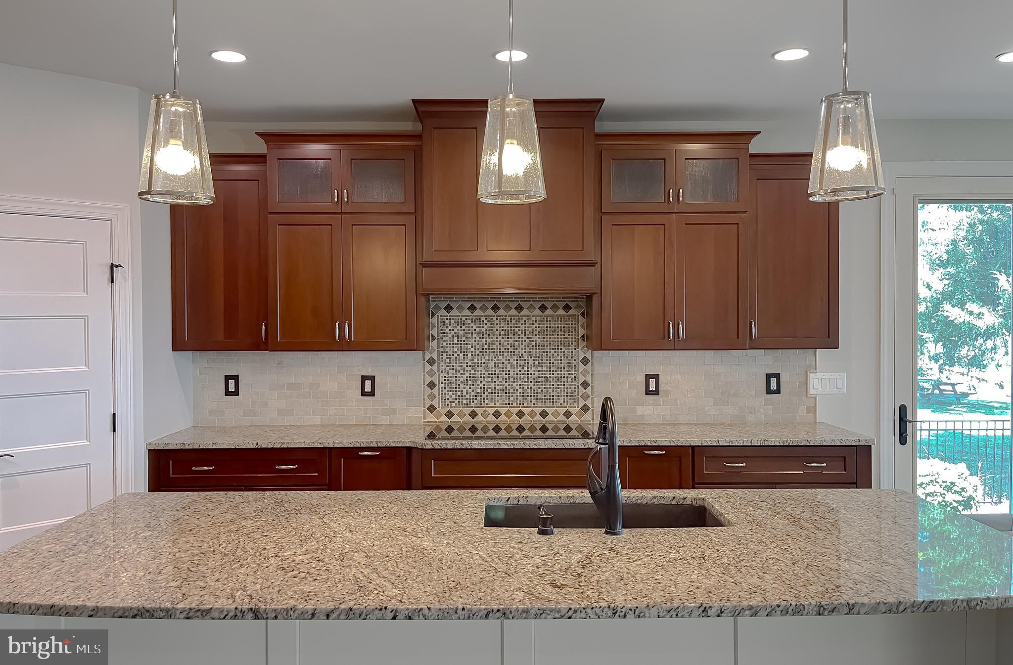 HALF PONE POINT - Residential