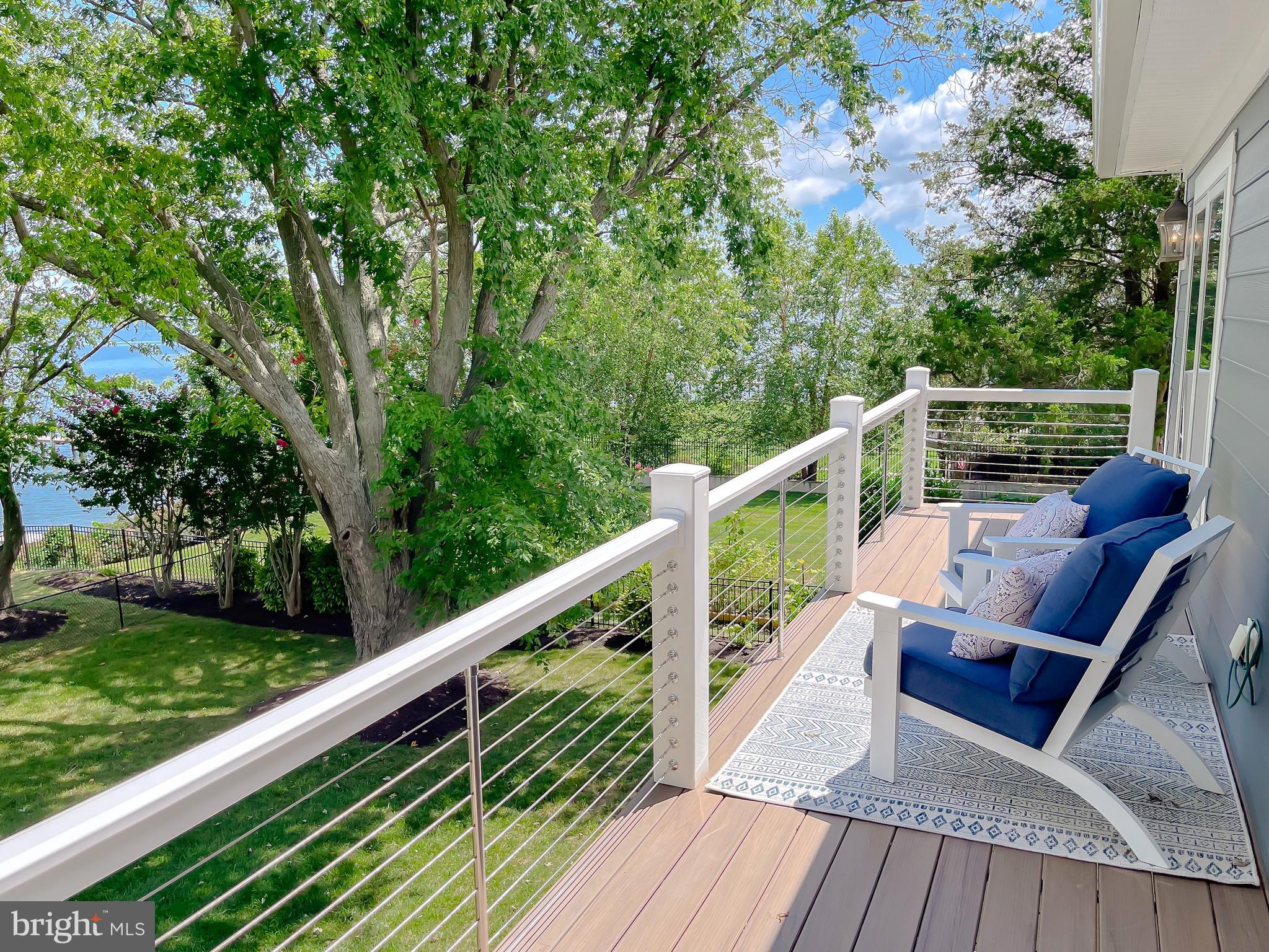 HALF PONE POINT - Residential