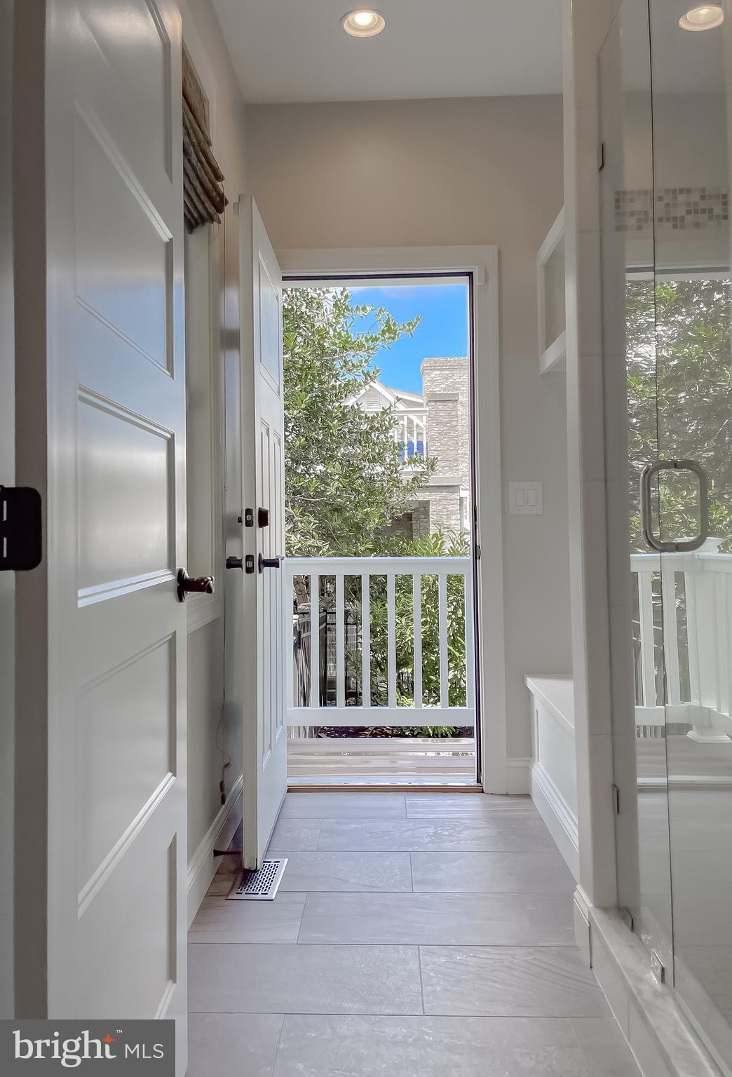 HALF PONE POINT - Residential