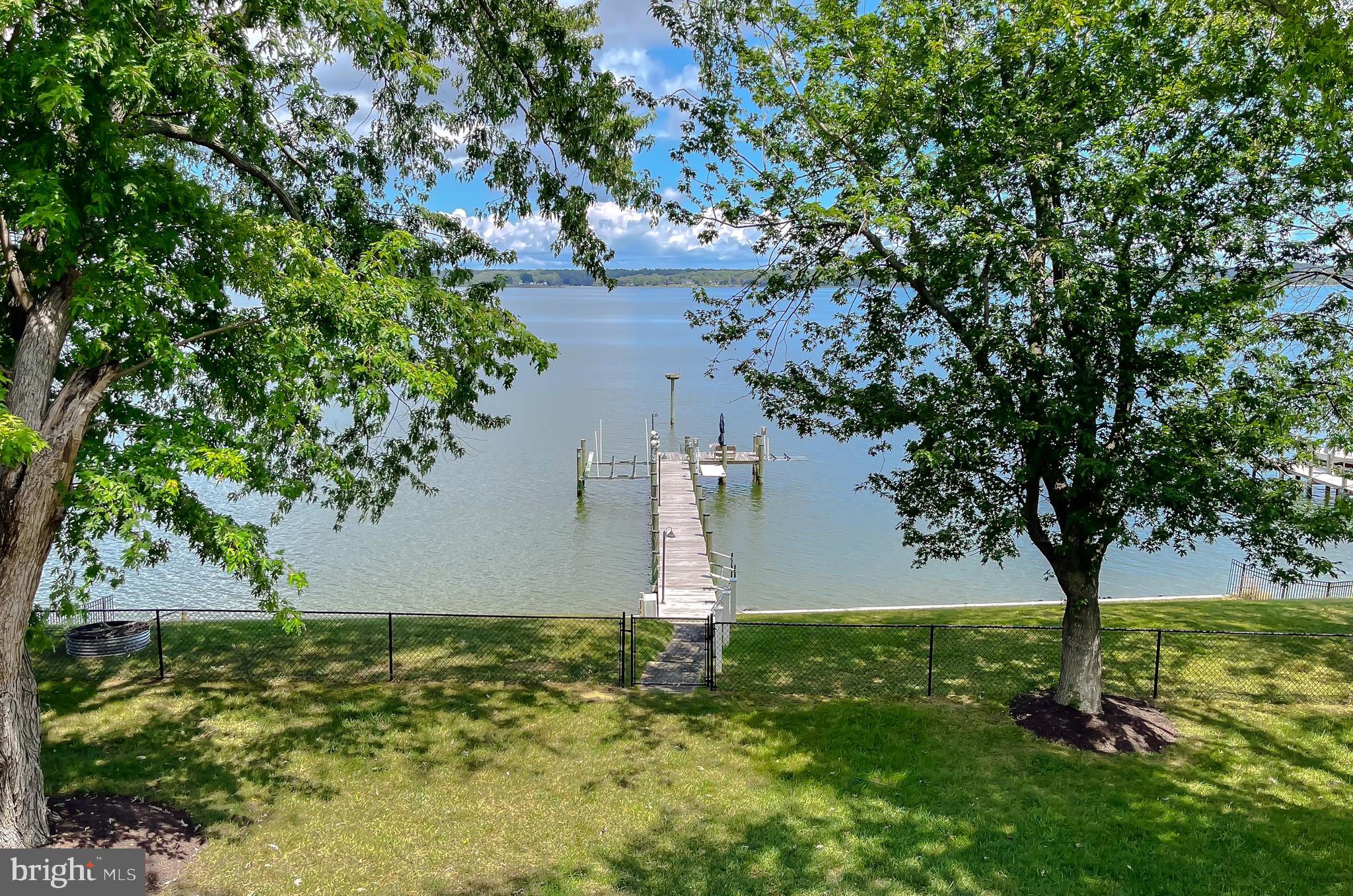 HALF PONE POINT - Residential