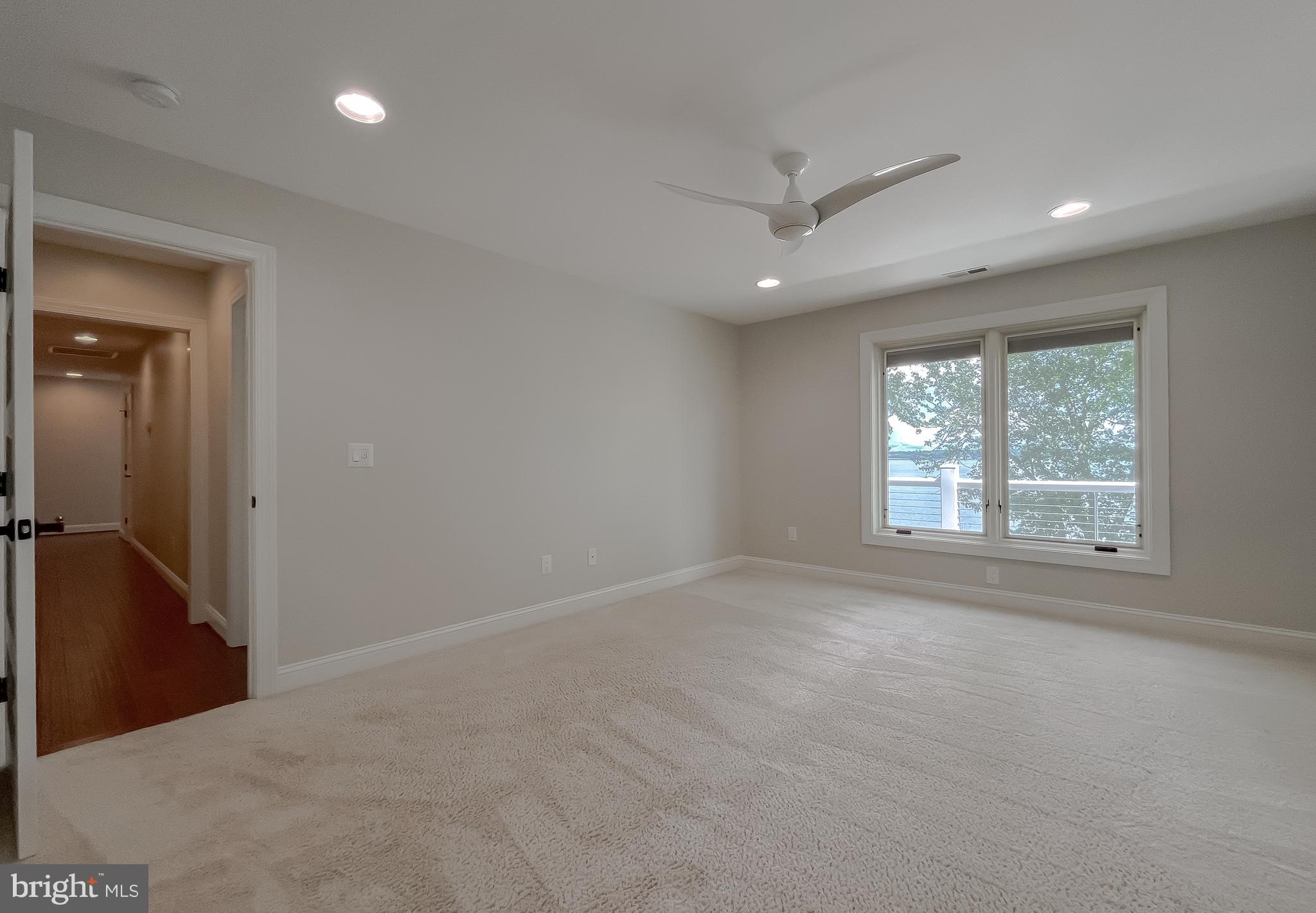 HALF PONE POINT - Residential