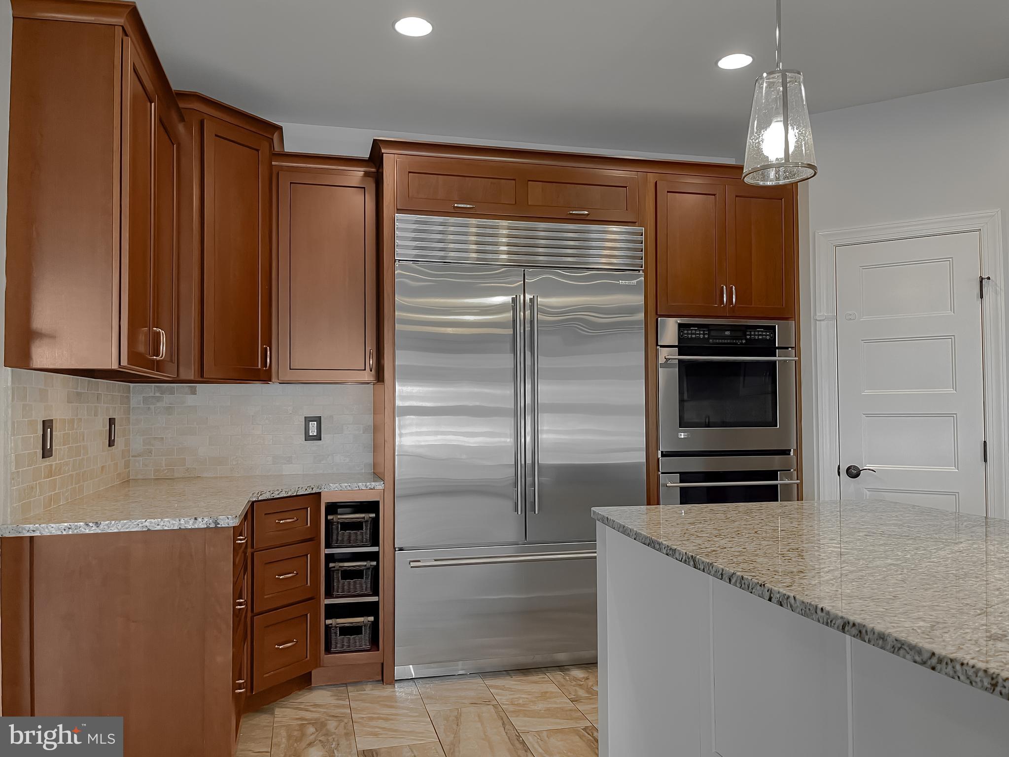 HALF PONE POINT - Residential