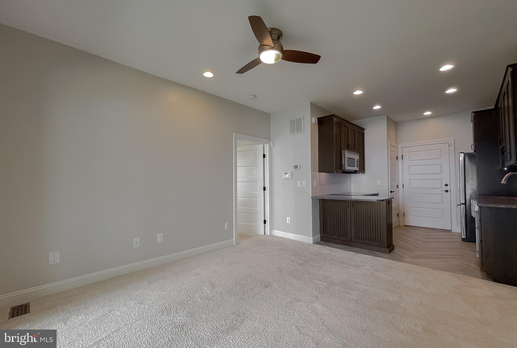 HALF PONE POINT - Residential