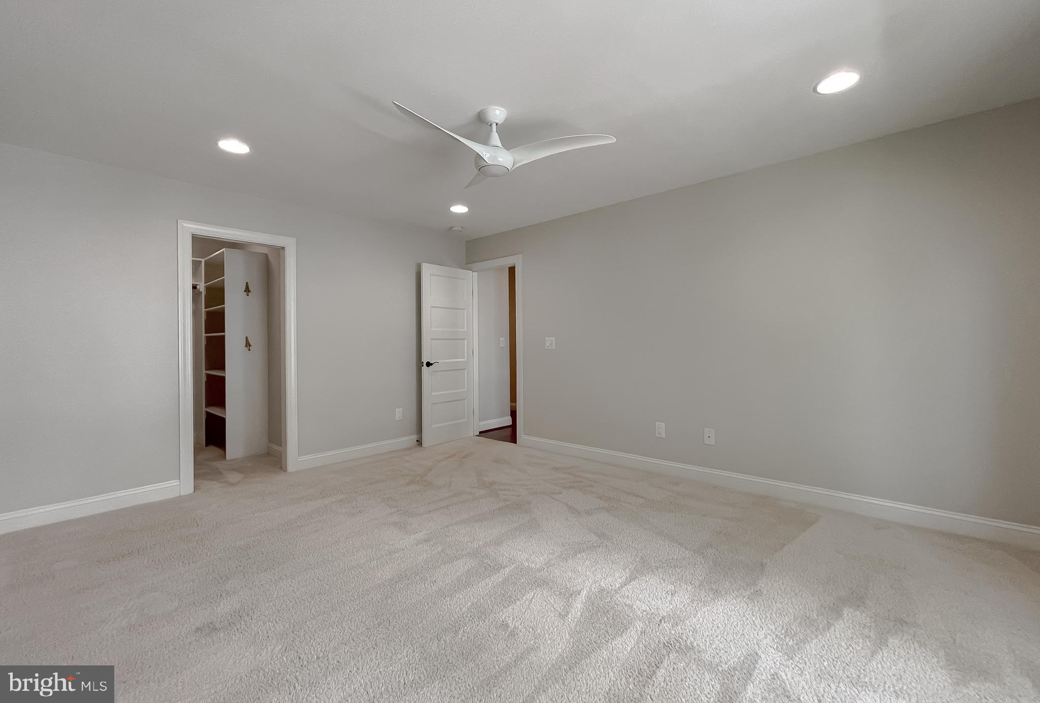 HALF PONE POINT - Residential