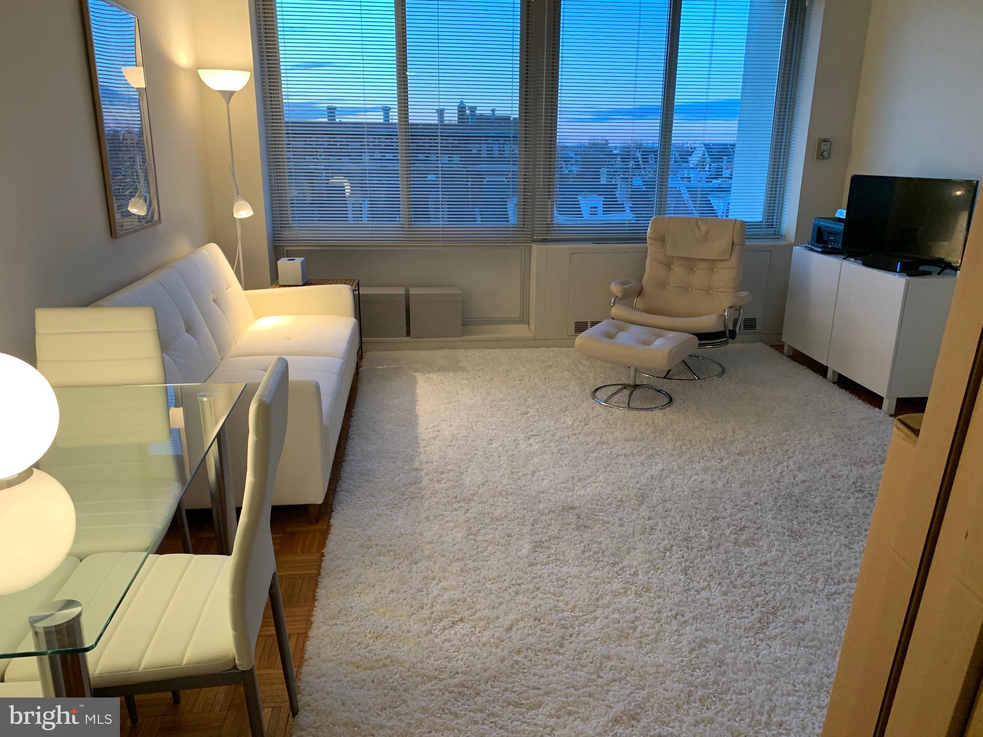 WASHINGTON SQ - Residential Lease