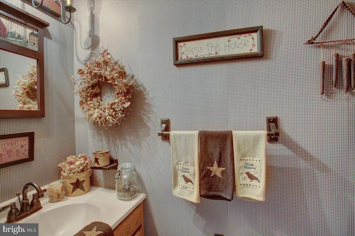 Chambersburg, Pennsylvania 17202, United States, 3 Bedrooms Bedrooms, ,2 BathroomsBathrooms,Residential,Active,178723