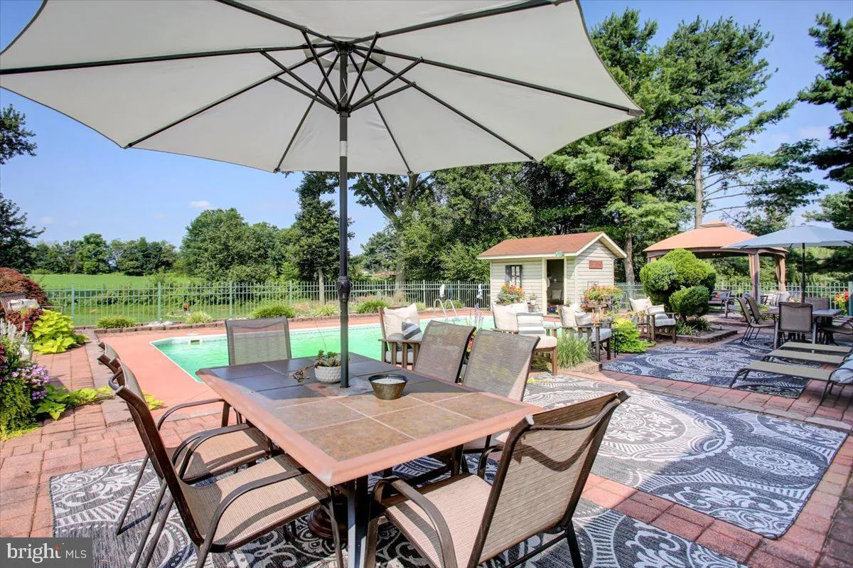 Chambersburg, Pennsylvania 17202, United States, 3 Bedrooms Bedrooms, ,2 BathroomsBathrooms,Residential,Active,178723