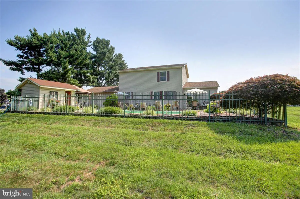 Chambersburg, Pennsylvania 17202, United States, 3 Bedrooms Bedrooms, ,2 BathroomsBathrooms,Residential,Active,178723