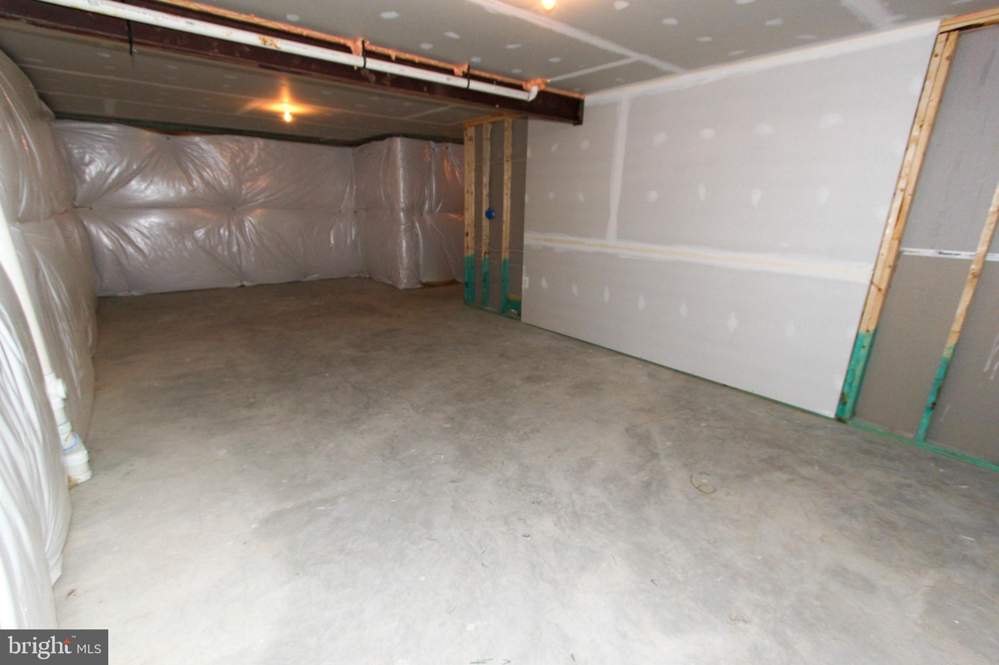 SHENANDOAH SPRINGS - Residential Lease