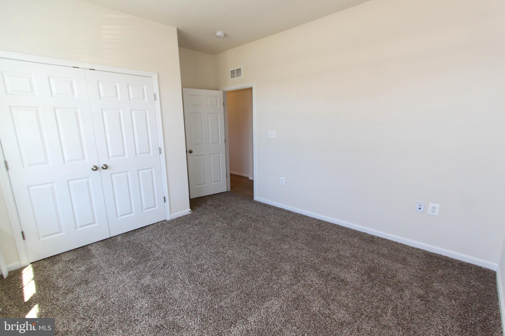 SHENANDOAH SPRINGS - Residential Lease