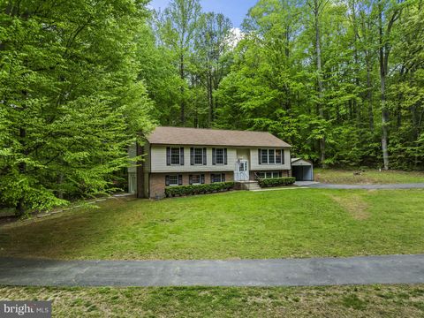 Tiny photo for 16055 Woodlark Drive, BRANDYWINE, MD 20613 (MLS # MDCH2053478)