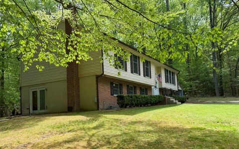 Tiny photo for 16055 Woodlark Drive, BRANDYWINE, MD 20613 (MLS # MDCH2053478)
