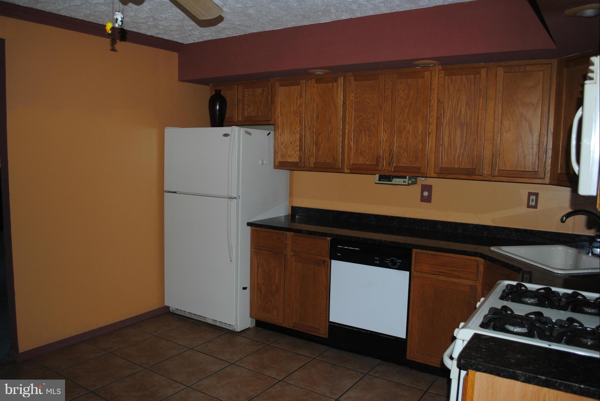 MUNROE GARDENS - Residential