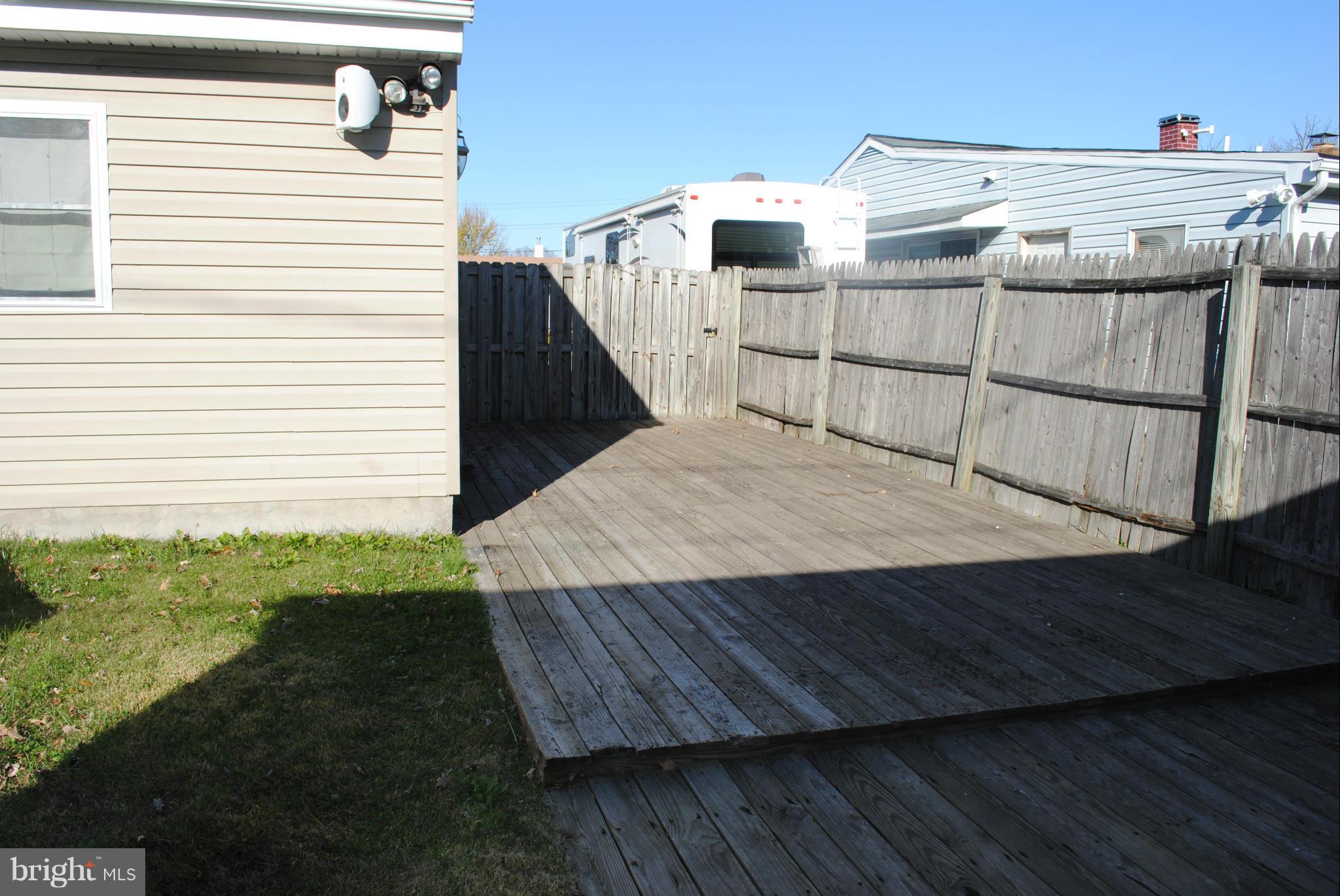 MUNROE GARDENS - Residential