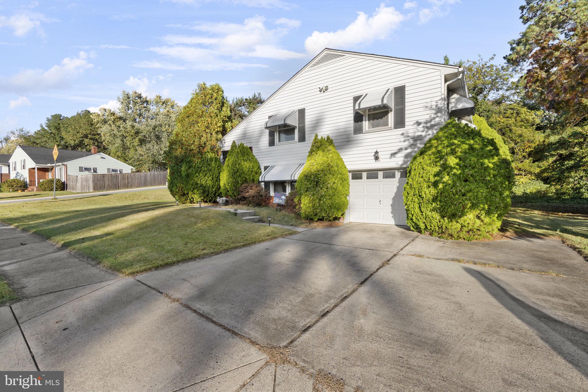 THORNEWOOD PARK - Residential