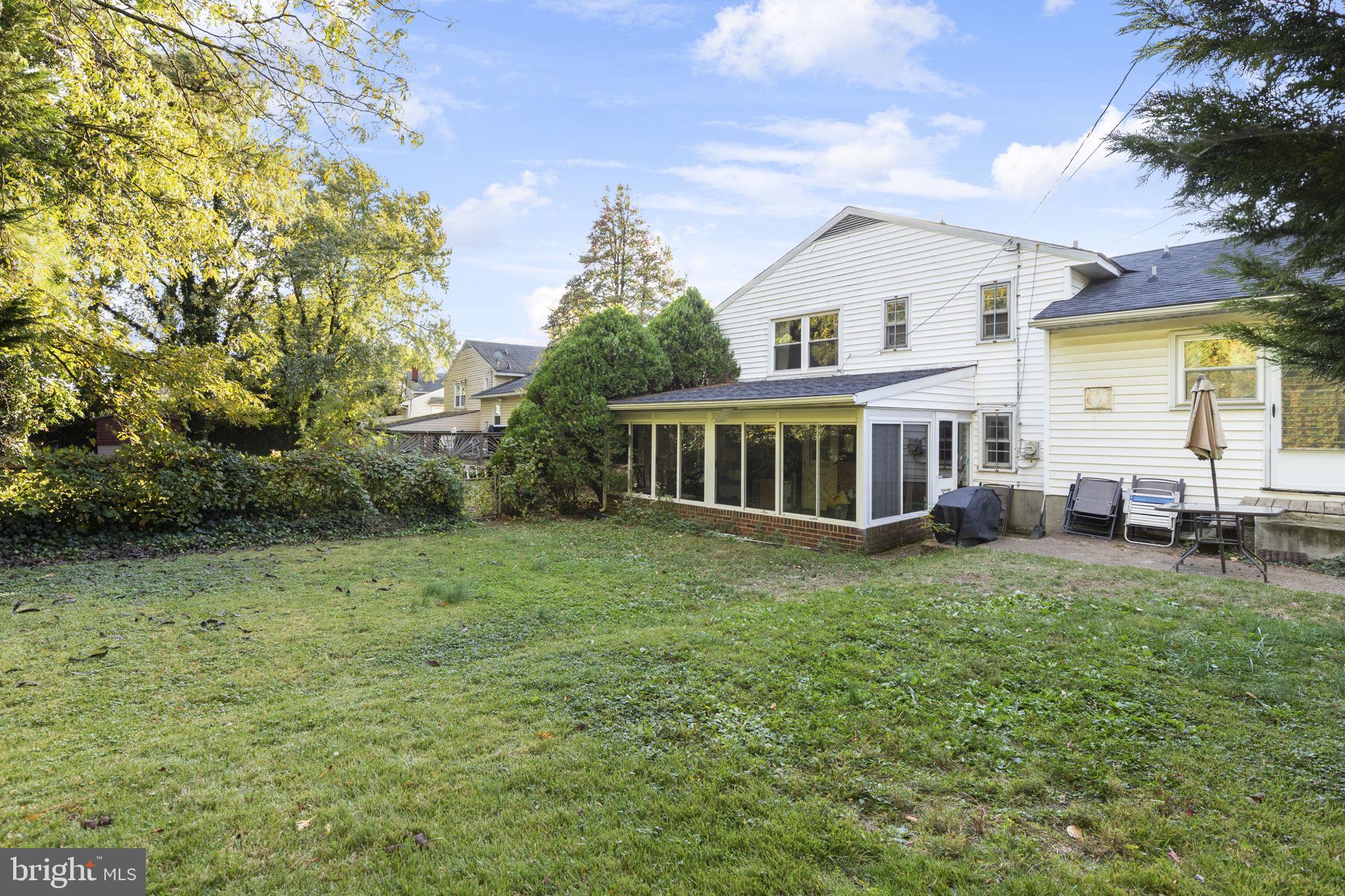 THORNEWOOD PARK - Residential