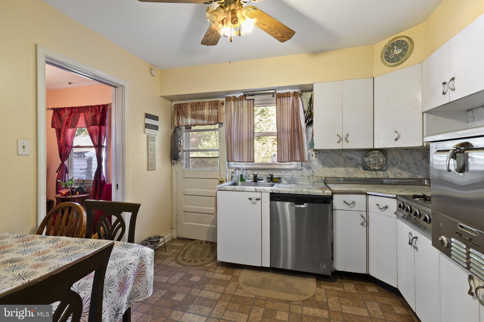 THORNEWOOD PARK - Residential