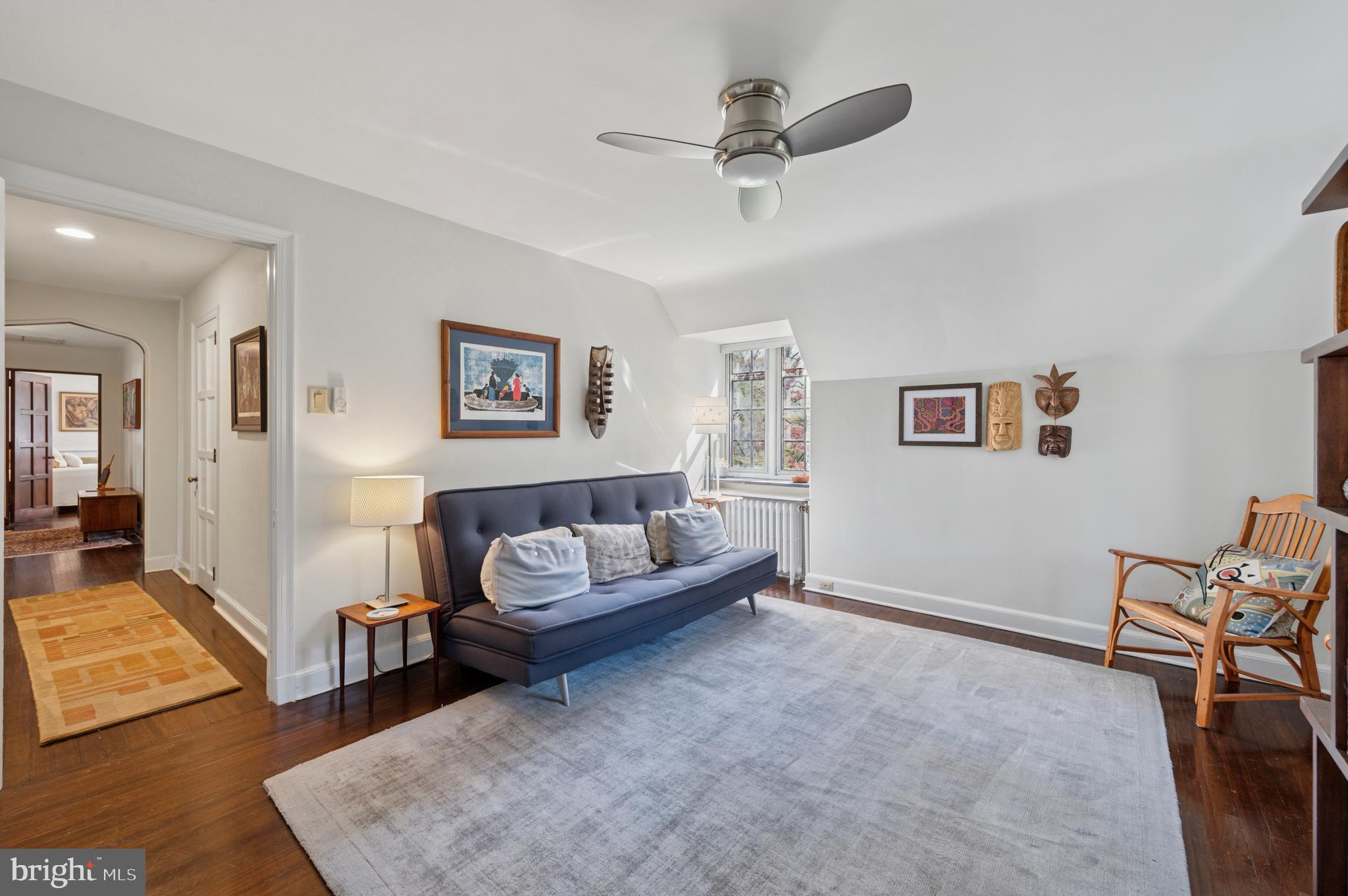 CHESTNUT HILL - Residential