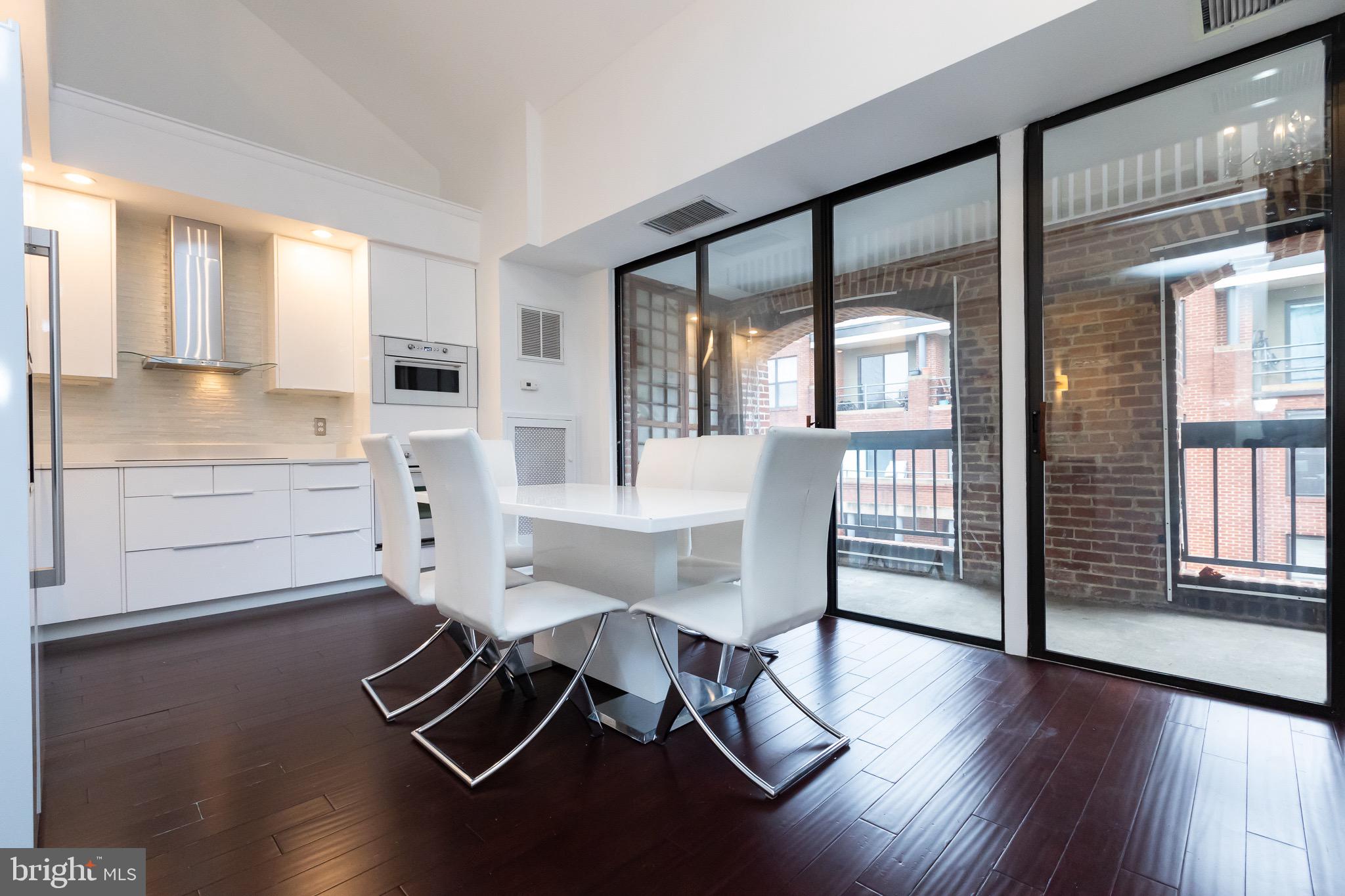 3225 GRACE ST NW 218