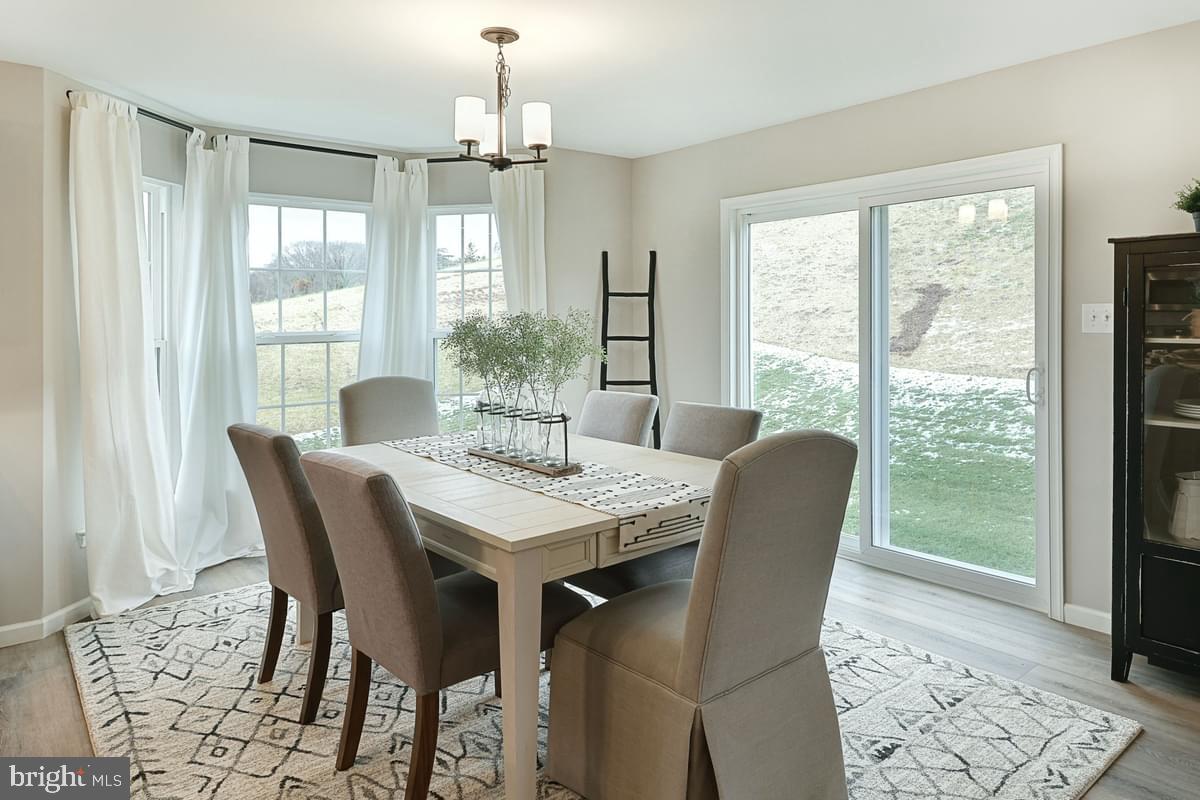 ABBEY PLAN ON CRESTWOOD DR LOT 23