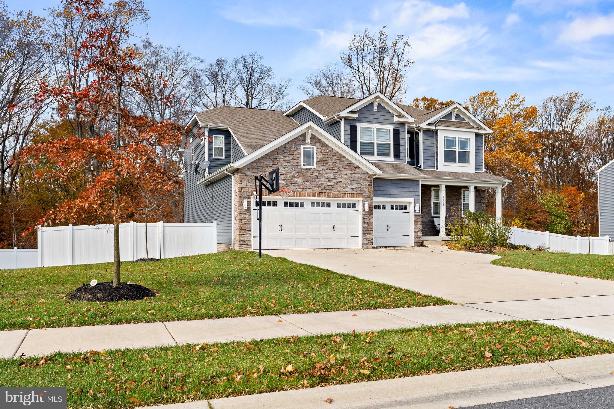 1268 PIMPERNELL PATH