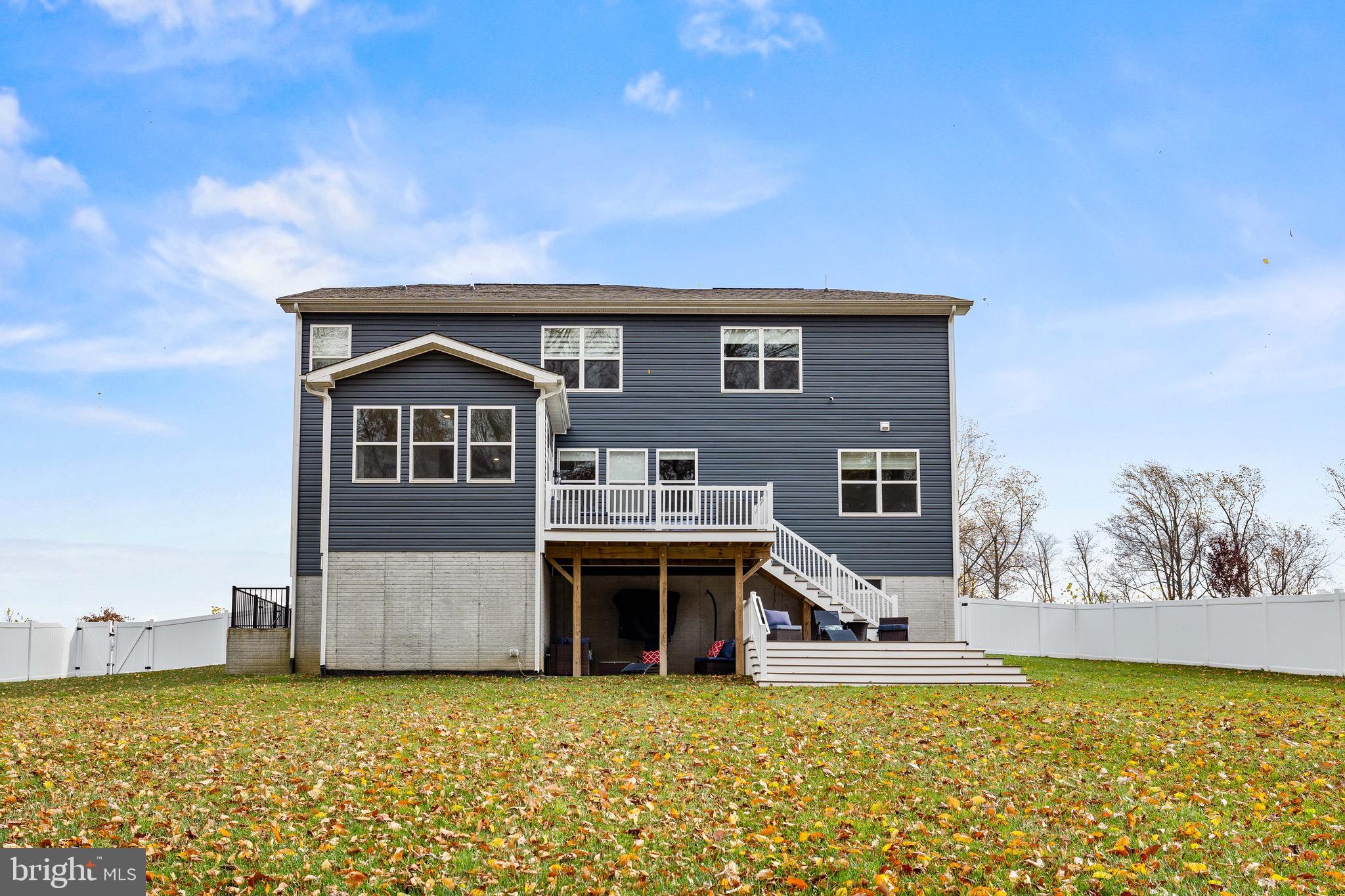 SHANNON COVE - Residential