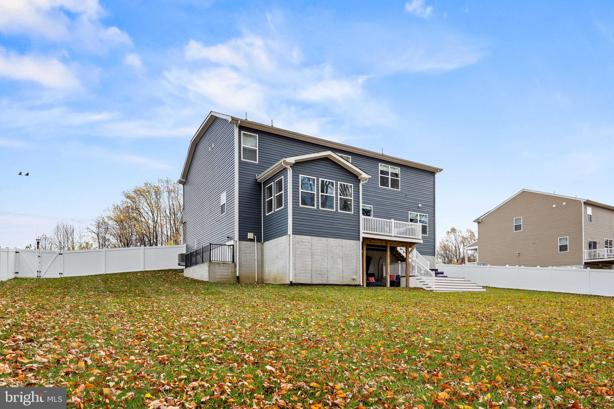 SHANNON COVE - Residential