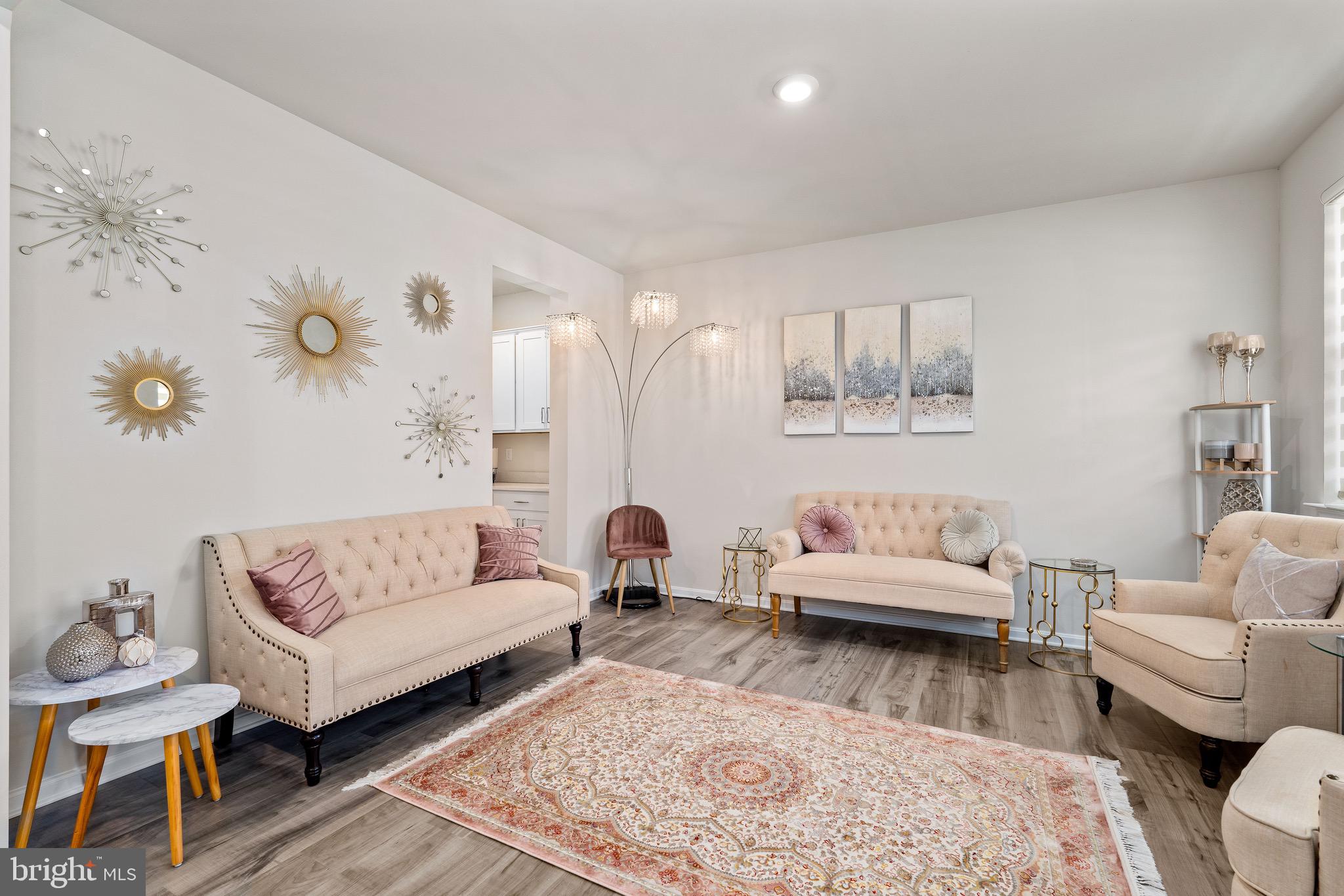 SHANNON COVE - Residential