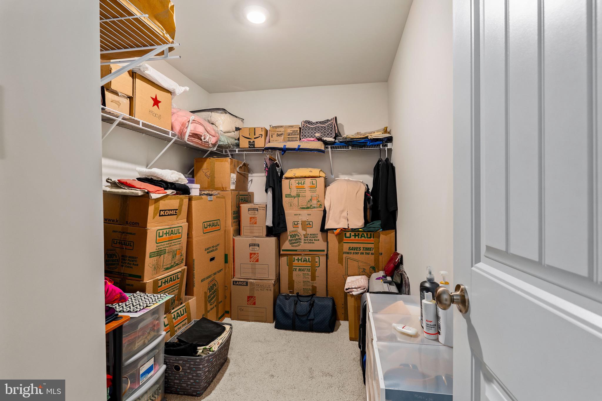 SHANNON COVE - Residential