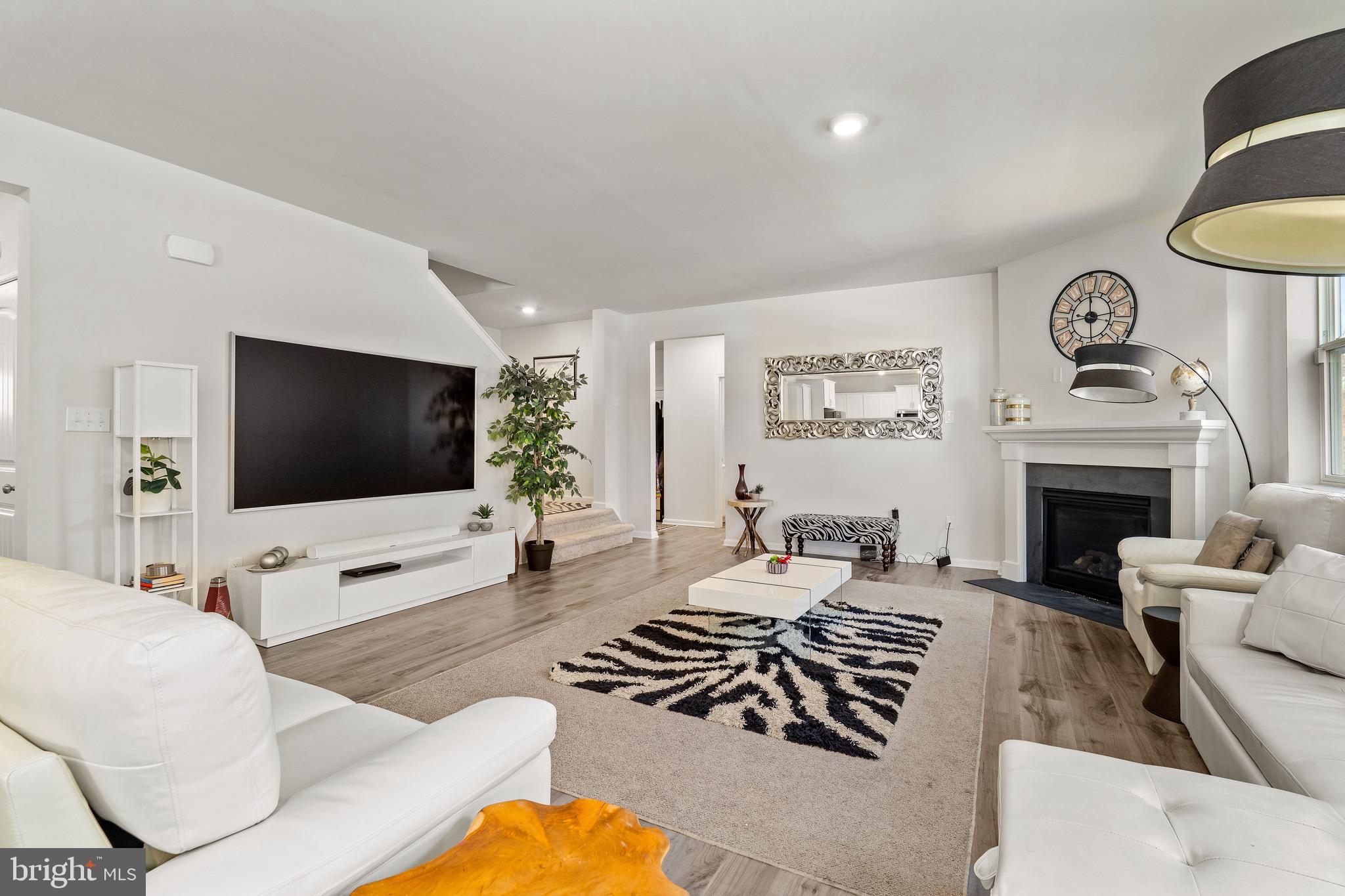 SHANNON COVE - Residential