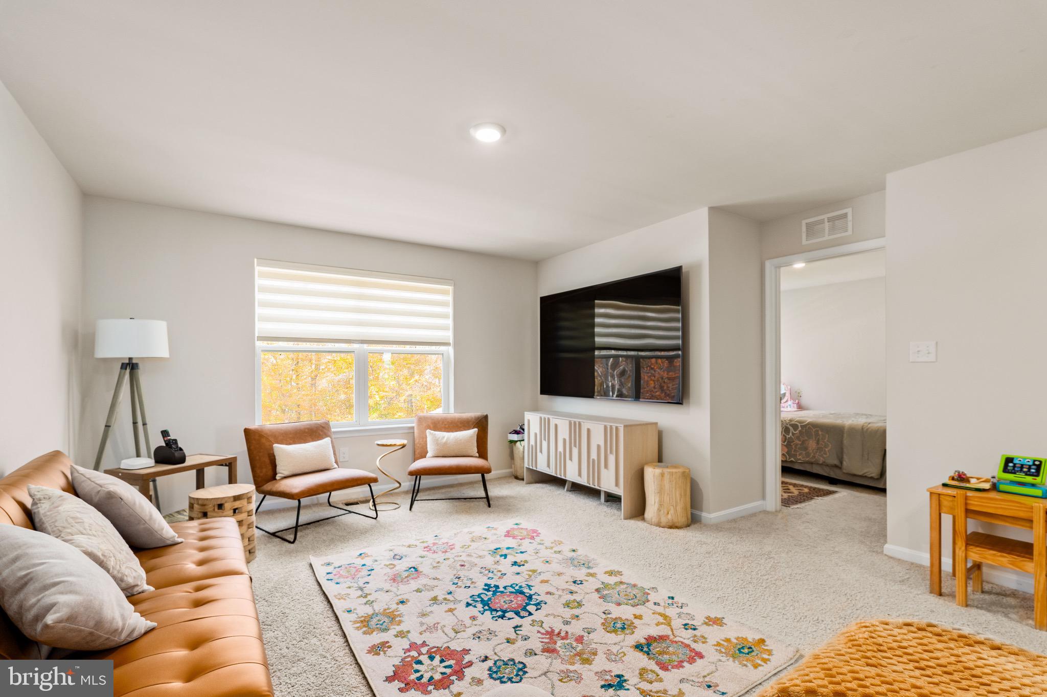 SHANNON COVE - Residential