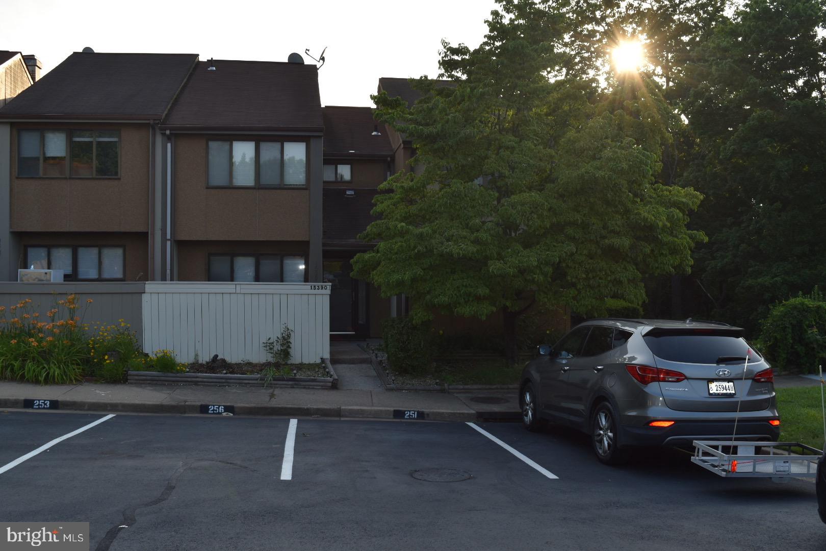 RIPPON LANDING - Residential Lease