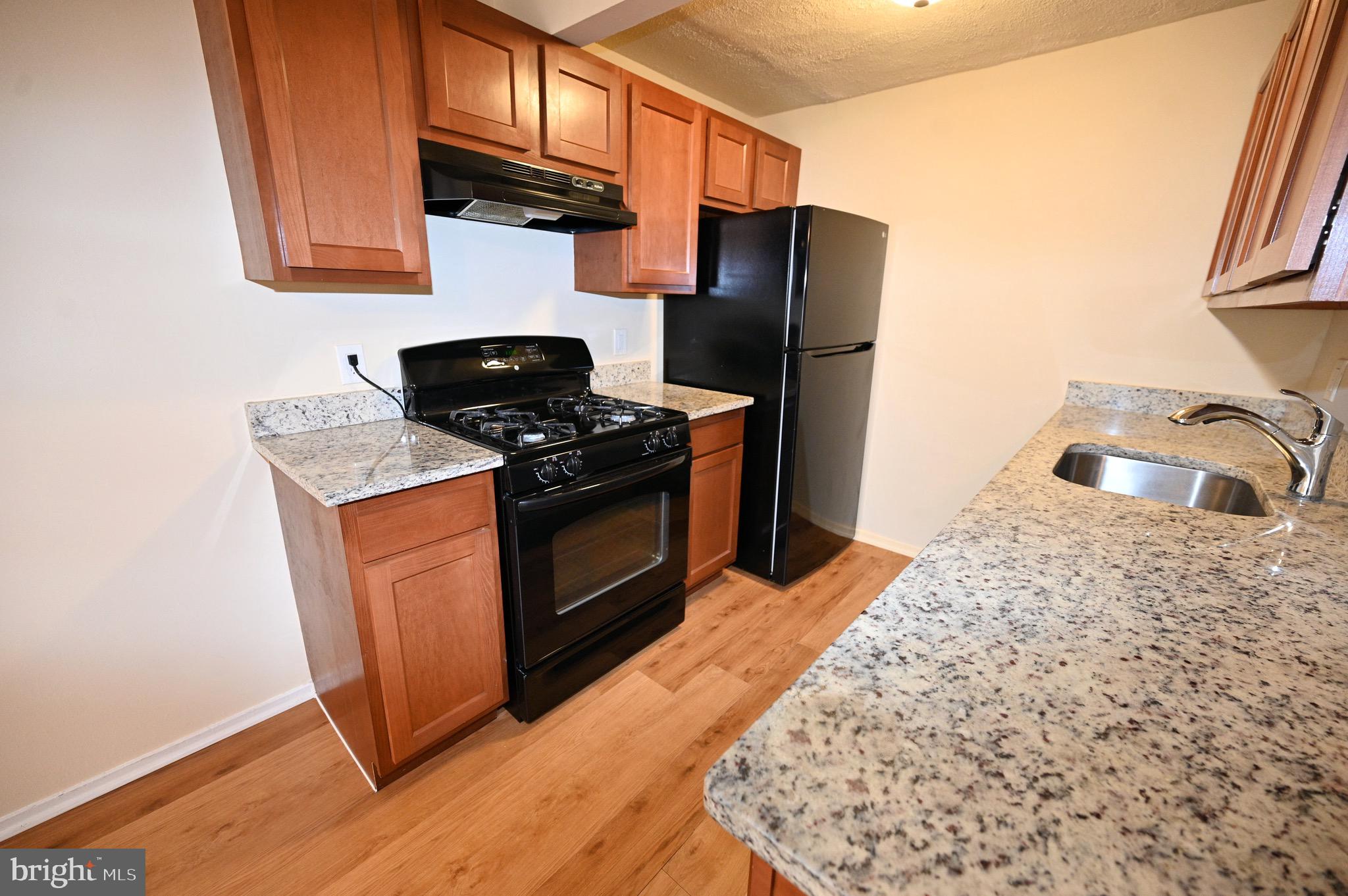 LANDOVER - Residential