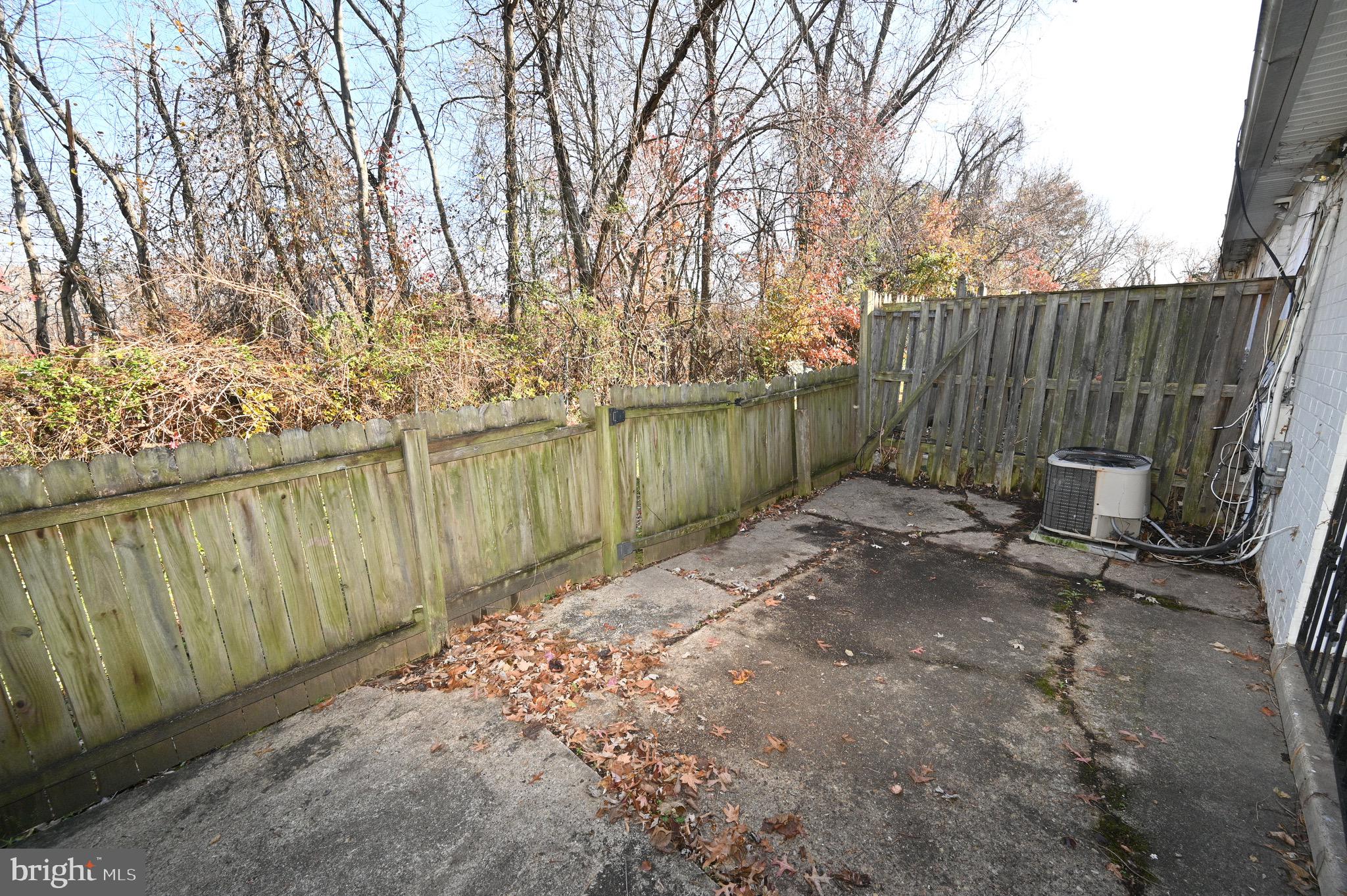 LANDOVER - Residential